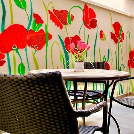 Ferienwohnung Downtown Jinetes Deluxe With Pool & Free Parking Málaga Exterior foto