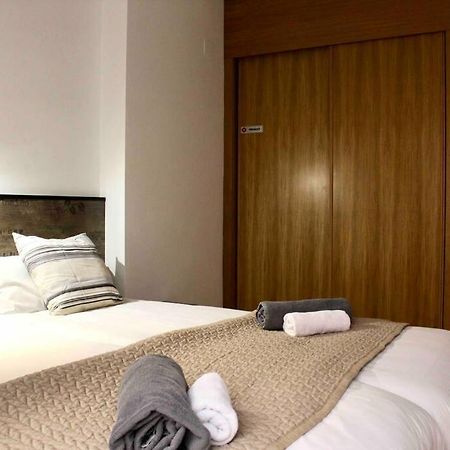Ferienwohnung Downtown Jinetes Deluxe With Pool & Free Parking Málaga Exterior foto